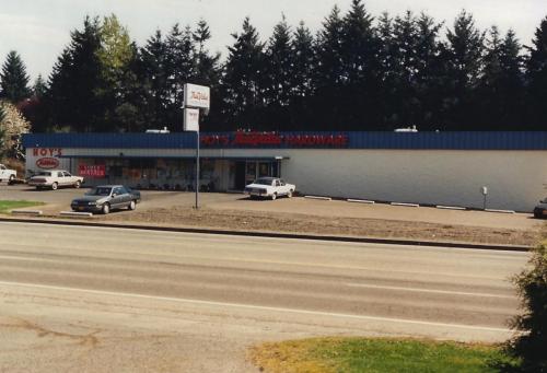 Hoys-Exterior-1st-remodel
